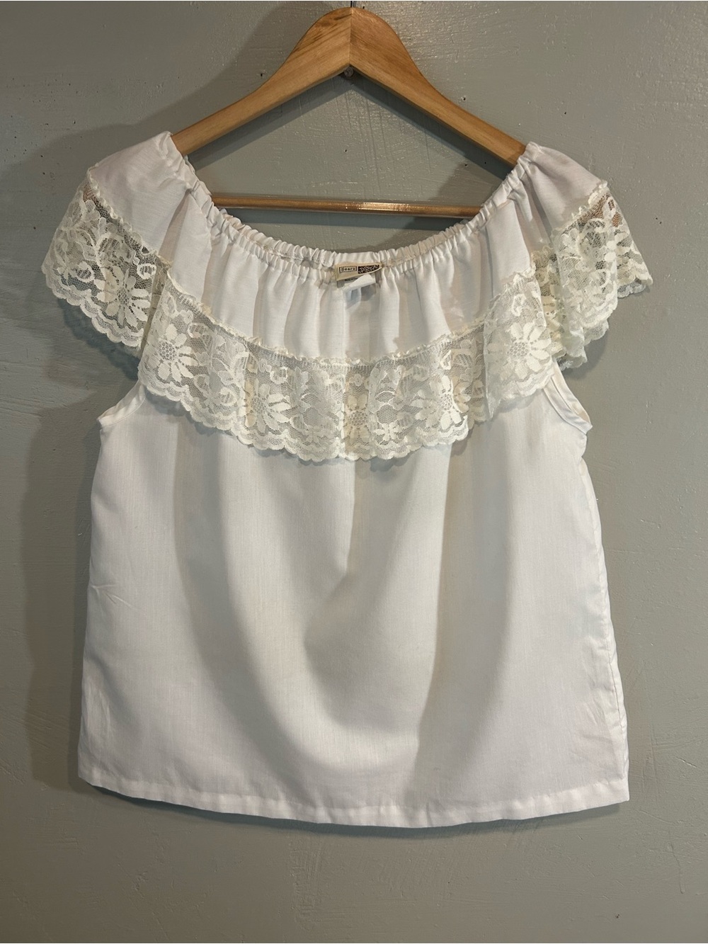 Vintage White Lace-Trim Off-Shoulder Blouse
